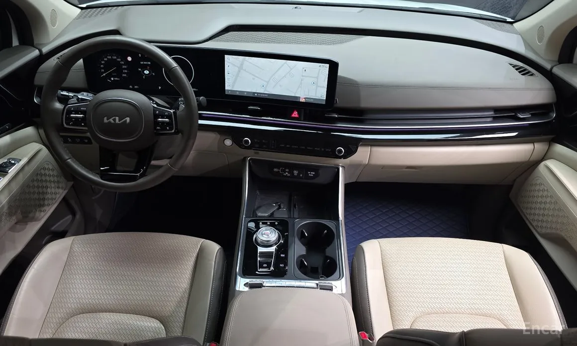 Kia Carnival 2023 9-Seater Signature