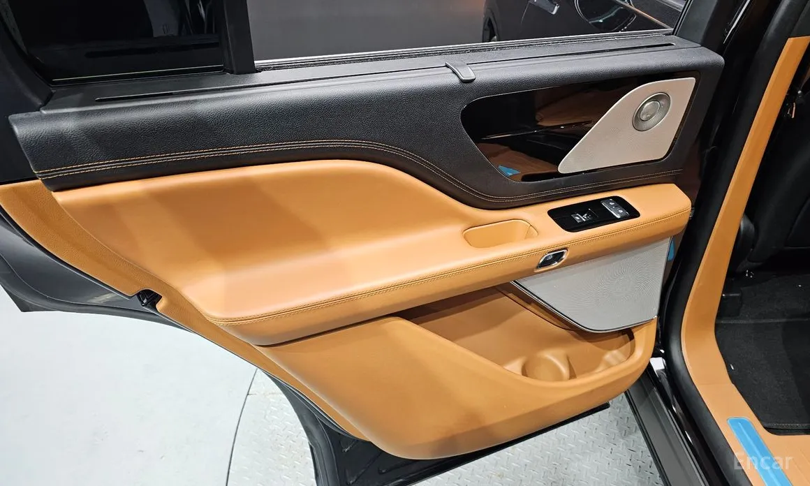 Lincoln Aviator 2019 3.0 Black Label AWD