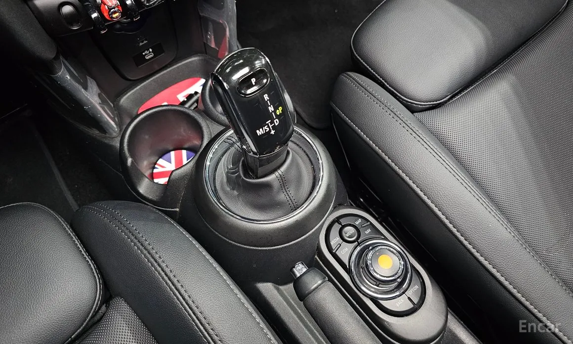 Фото 9 - Mini Cooper