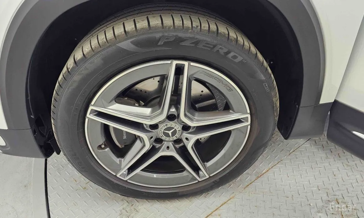Mercedes-Benz GLB-Class 2020 GLB250 4MATIC