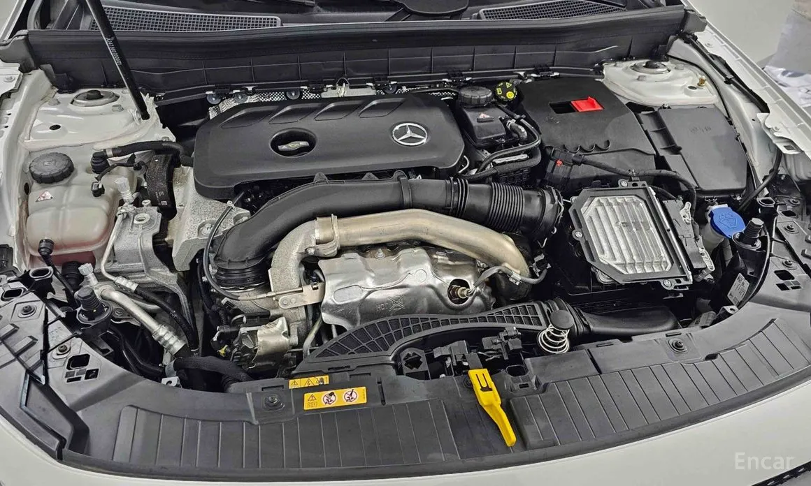Mercedes-Benz GLB-Class 2020 GLB250 4MATIC