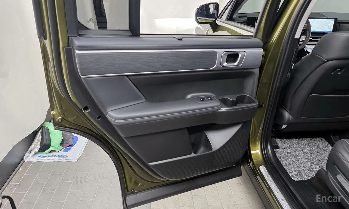 Фото 25 - Hyundai Santa Fe