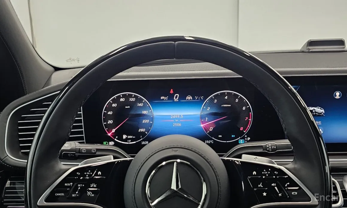 Фото 8 - Mercedes-Benz GLS-Class