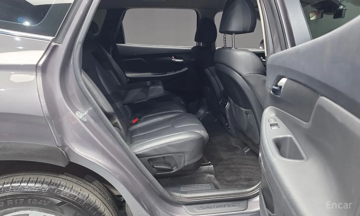 Zdjęcie 12 - Hyundai Santa Fe