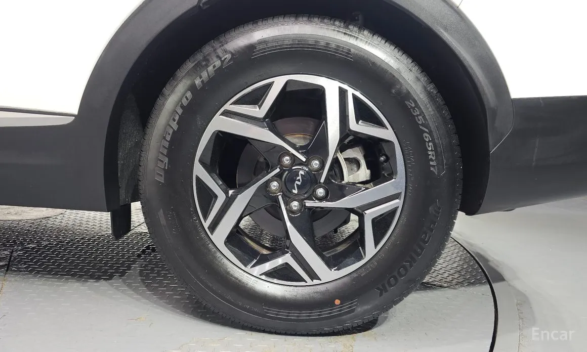 Фото 21 - Kia Sportage
