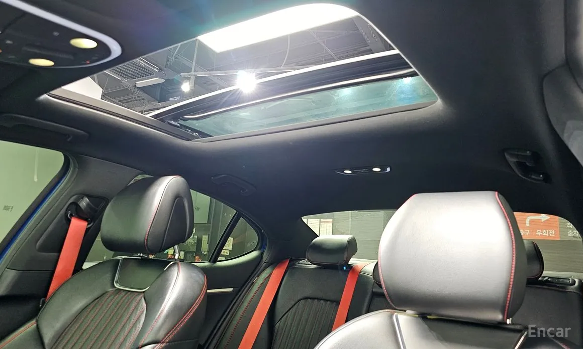 Genesis G70 2020 Gasoline 2.0T 4WD