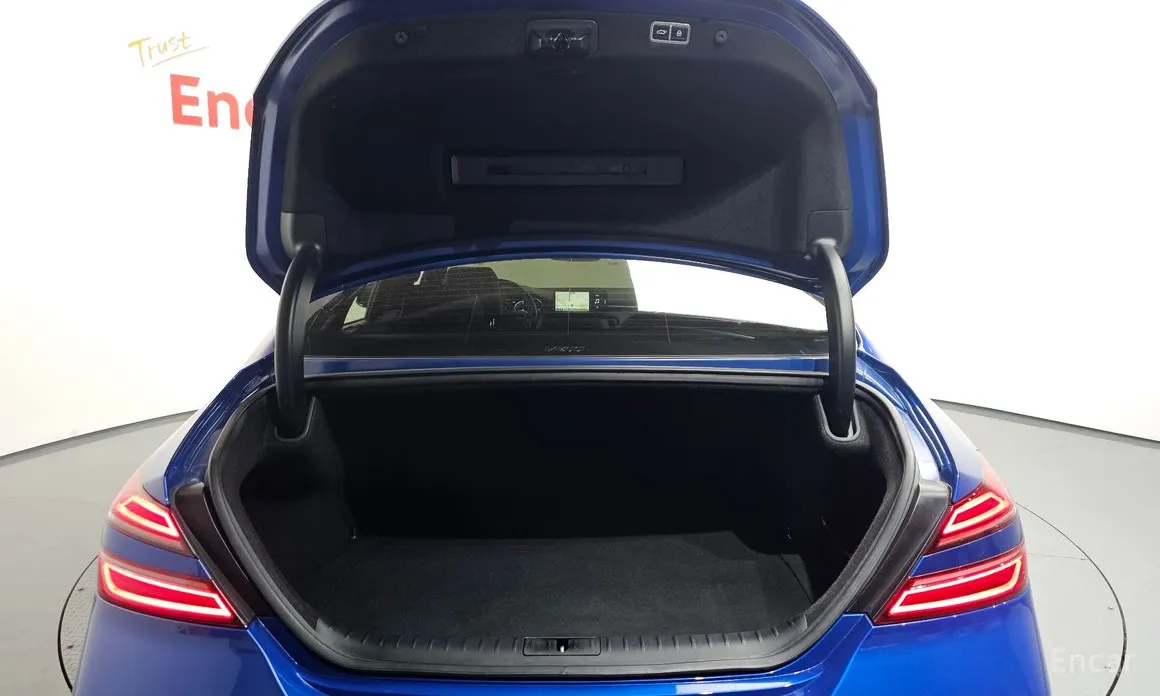 Genesis G70 2020 Gasoline 2.0T 4WD