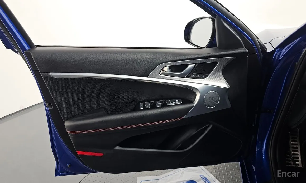 Genesis G70 2020 Gasoline 2.0T 4WD