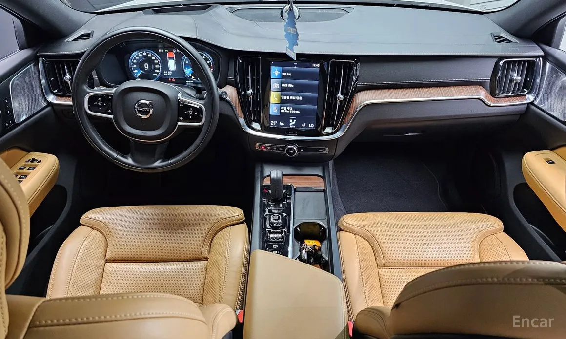 Volvo V60 2019 B5 Pro AWD