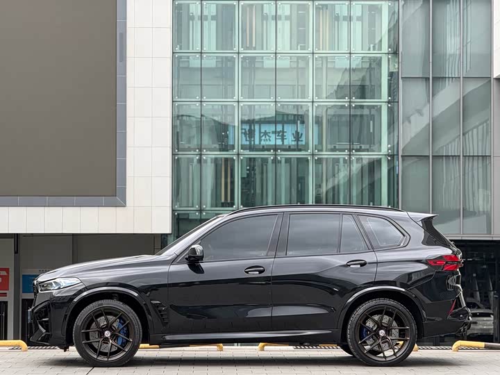 BMW X5 M 2023 2023款 X5 M 雷霆版