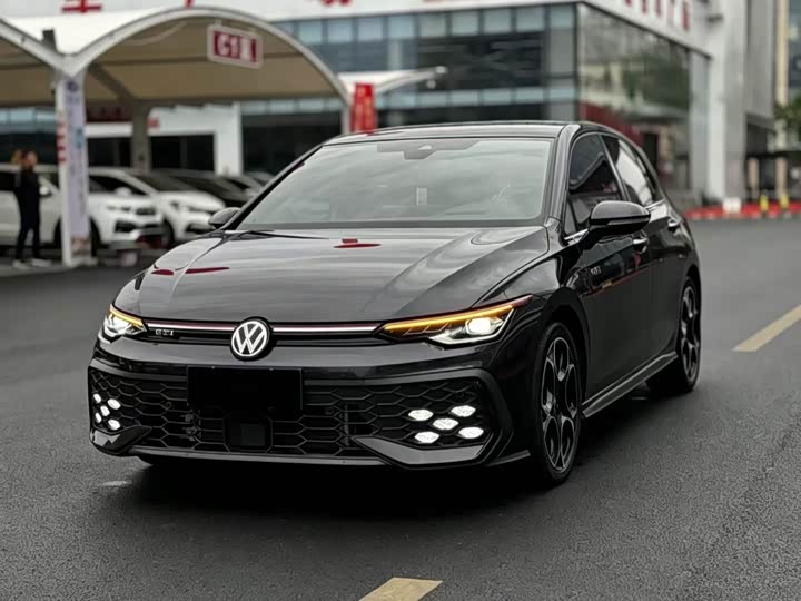 2025 Volkswagen Golf GTI