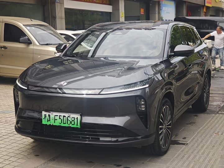 Dongfeng Aeolus L8 2025 2025款 185KM梦想版