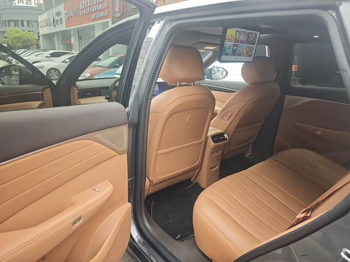 Dongfeng Aeolus L8 2025 2025款 185KM梦想版