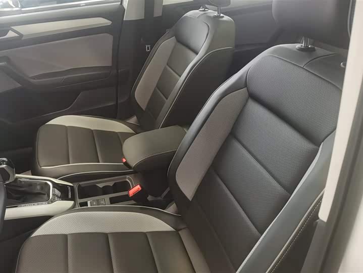 Volkswagen T-Roc 2025 2025款 改款 280TSI DSG两驱时光版