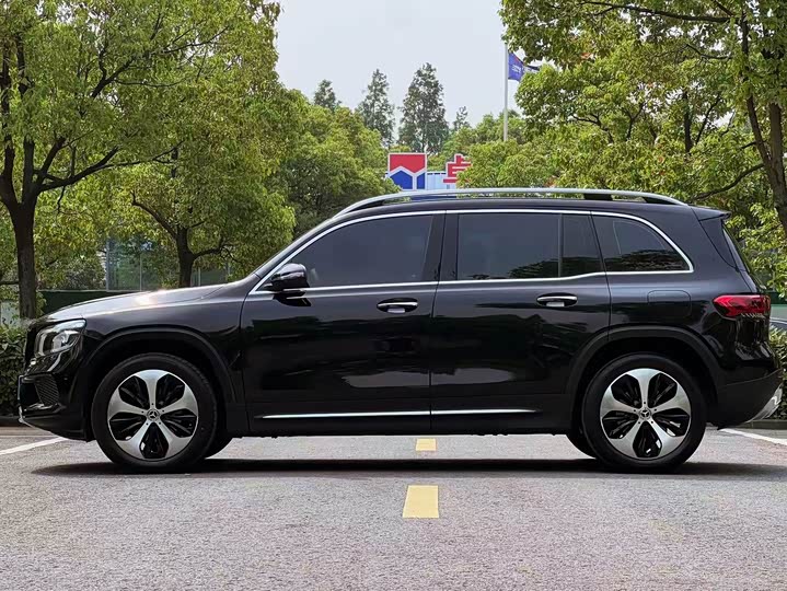 Zdjęcie 8 - Mercedes-Benz GLB-Class