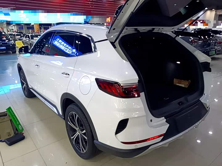 BYD Song Plus 2020 2020款 1.5T 自动尊贵型