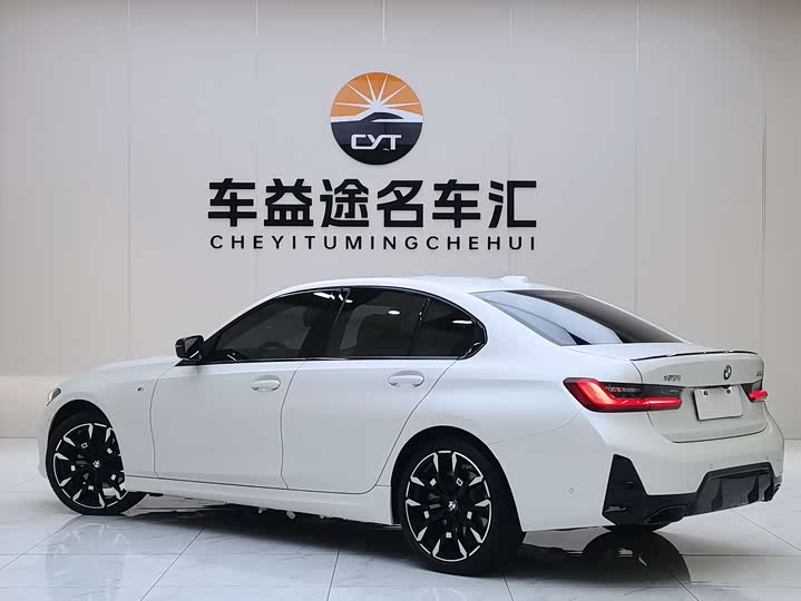 BMW 3 Series 2025 2025款 330i M运动曜夜套装