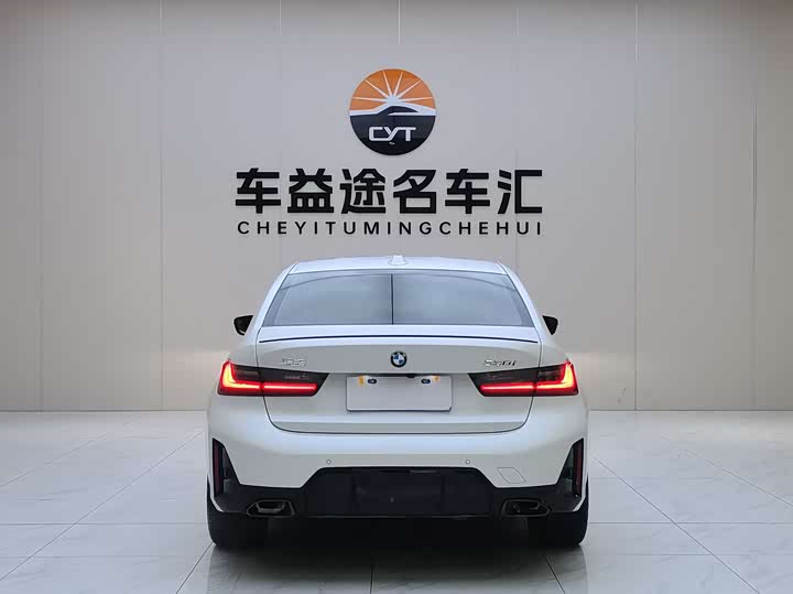 BMW 3 Series 2025 2025款 330i M运动曜夜套装