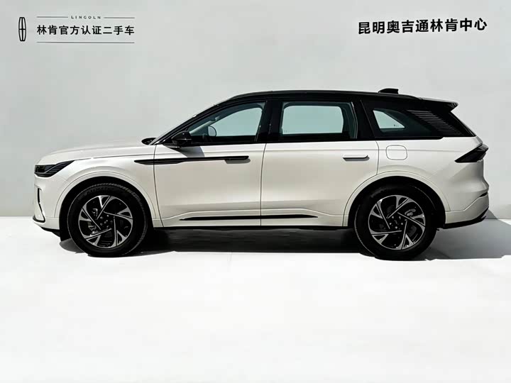 Lincoln Nautilus 2025 2025款 2.0T 四驱尊逸混动版