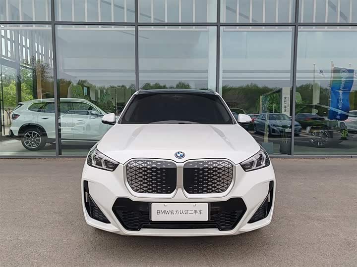 BMW iX1 2025 2025款 eDrive25L M运动套装