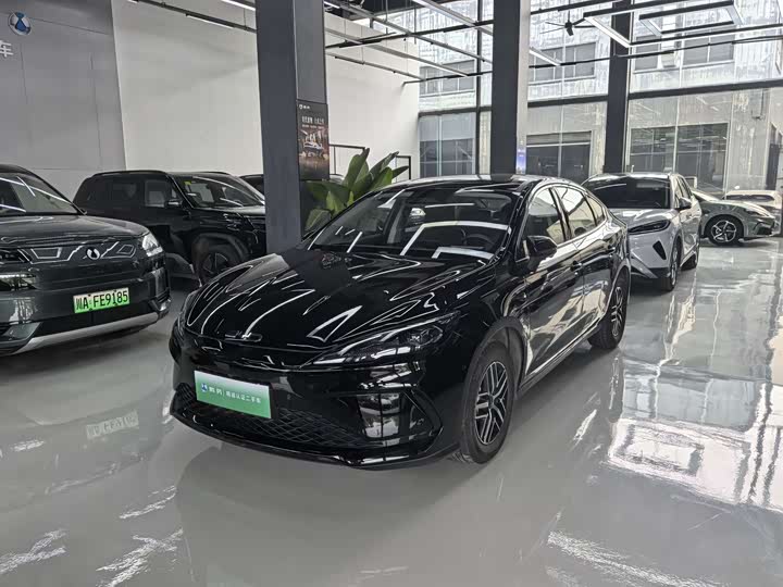 BYD Seal 05 DM-i Hybrid 2025 2025款 DM-i 智驾版 120KM旗舰型
