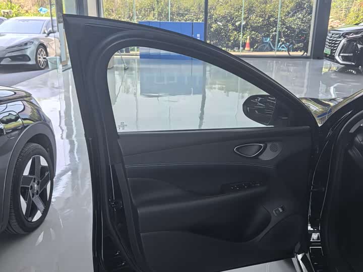 BYD Seal 05 DM-i Hybrid 2025 2025款 DM-i 智驾版 120KM旗舰型