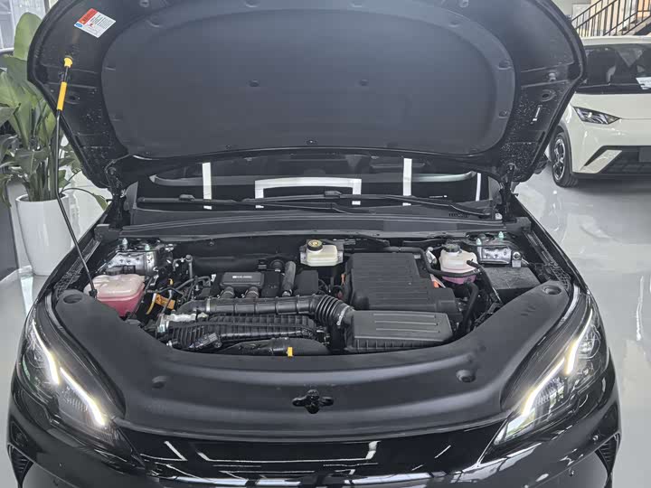 BYD Seal 05 DM-i Hybrid 2025 2025款 DM-i 智驾版 120KM旗舰型