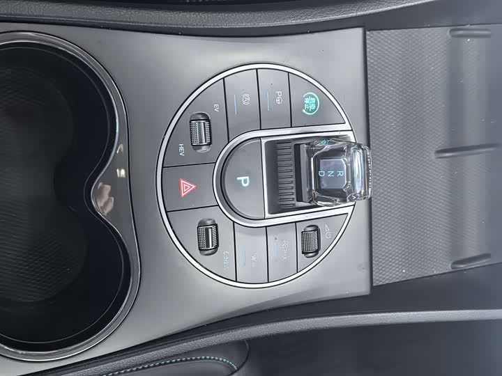 BYD Seal 05 DM-i Hybrid 2025 2025款 DM-i 智驾版 120KM旗舰型