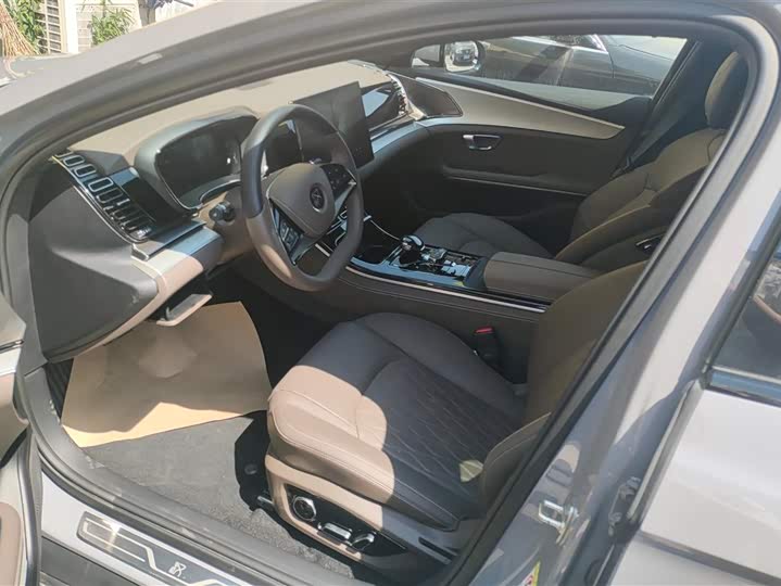 BYD Han 2025 2025款 DM-i 智驾版 125KM尊荣型