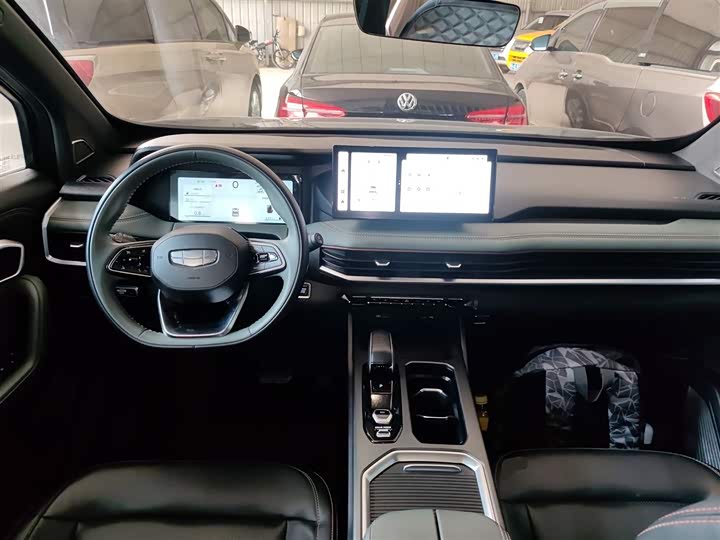 Geely Okavango L 2023 2023款 2.0T DCT尊贵型