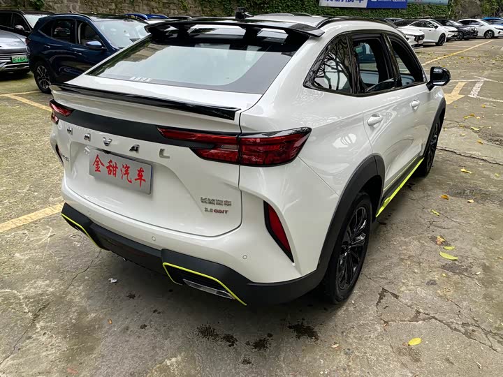 Haval H6S 2022 2022款 1.5T DHT智跑版