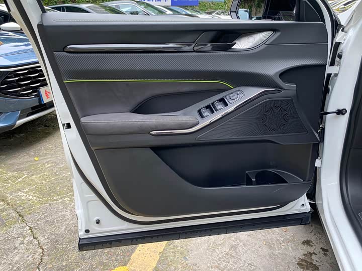 Haval H6S 2022 2022款 1.5T DHT智跑版