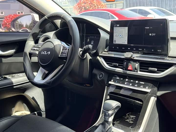 Kia K3 2023 2023款 1.5L CVT豪华版