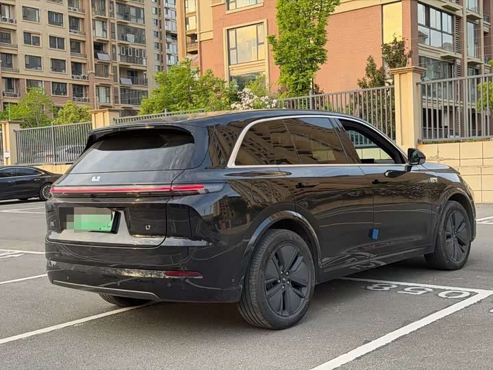 Zdjęcie 4 - LiXiang L7