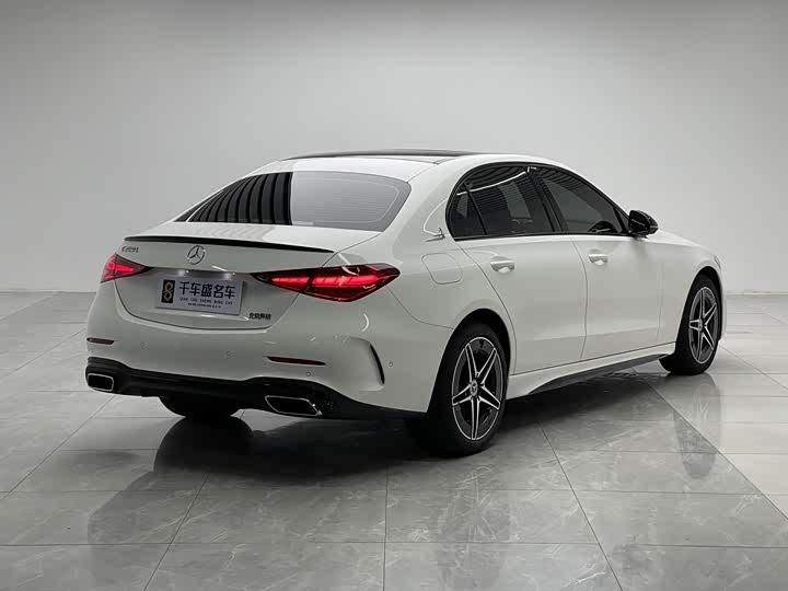 Фото 6 - Mercedes-Benz C-Class