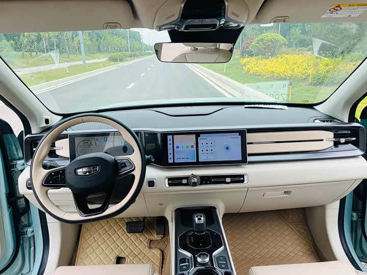 Geely Icon 2023 2023款 1.5TD 巧克力醇臻版