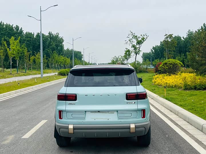 Geely Icon 2023 2023款 1.5TD 巧克力醇臻版