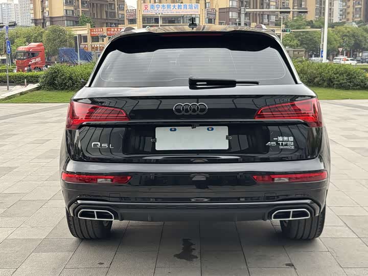 Audi Q5L 2021 2021款 40 TFSI 豪华动感型
