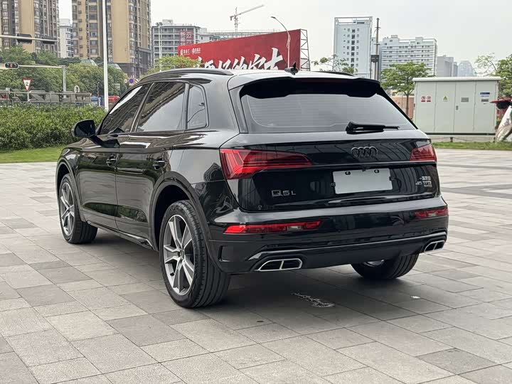 Audi Q5L 2021 2021款 40 TFSI 豪华动感型