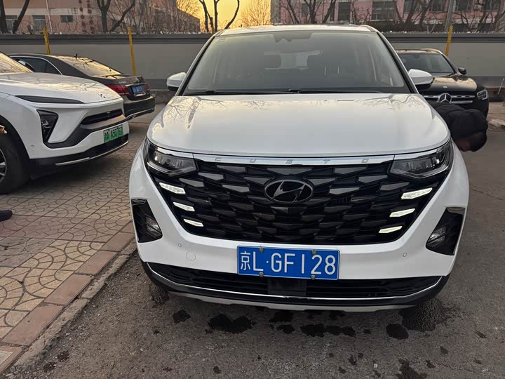 Hyundai Custo 2021 2021款 380TGDi 智爱尊贵版 LUX Premium