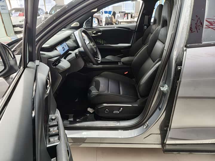 Lynk & Co 06 2026 2026款 Relive 1.5T Ultra