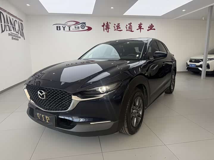 Zdjęcie 1 - Mazda CX-30