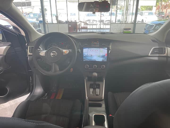 Zdjęcie 6 - Nissan Sylphy