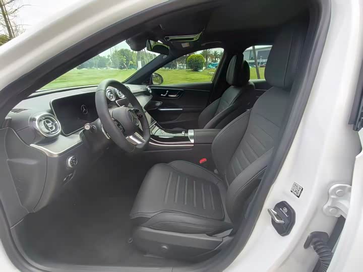 Фото 4 - Mercedes-Benz C-Class