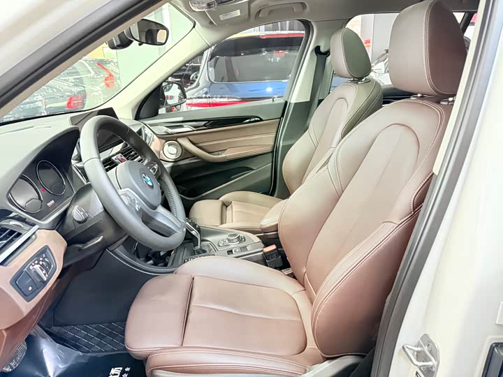 Photo 4 - BMW X1