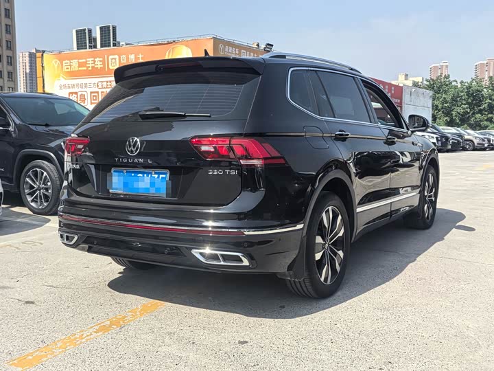 Фото 5 - Volkswagen Tiguan L Pro
