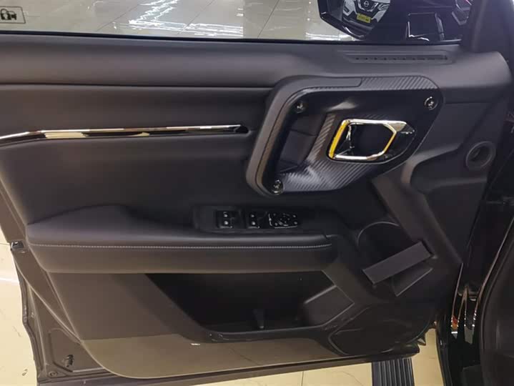 Haval H-Dog Hybrid 2023 2023款 DHT-PHEV 105km 潮电版Plus