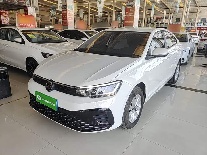 Фото 1 - Volkswagen Lavida