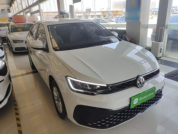Фото 4 - Volkswagen Lavida