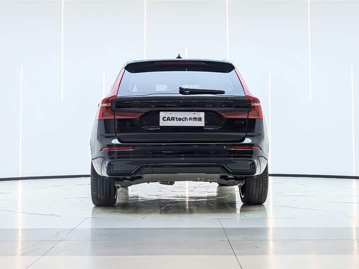 Volvo XC60 2026 2026款 B5 四驱智远极夜黑版